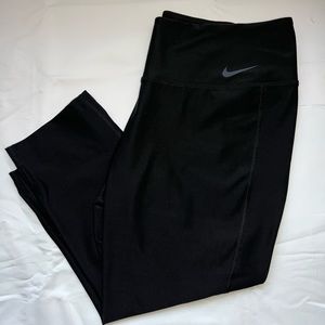 Nike Capri Dri-fit Crop legging